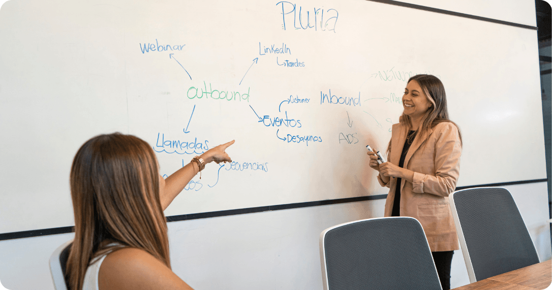 La satisfacción laboral también tiene una relación directa con el bienestar en el trabajo.
