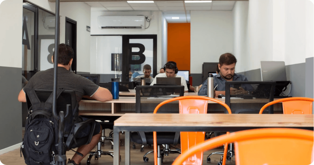La Ofi Coworking.png